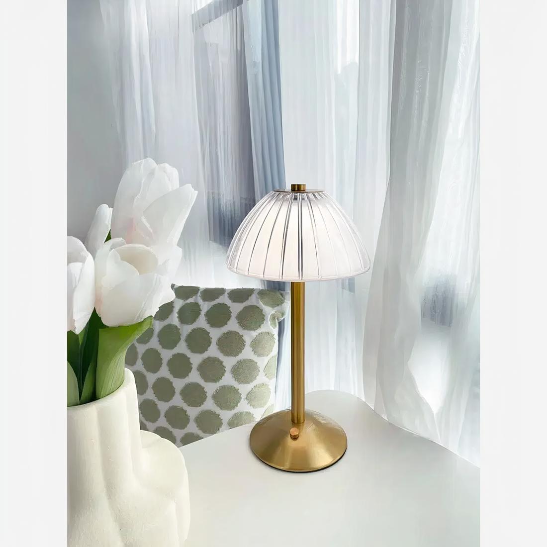 Lampe De Chevet Sans Fil Tactile Avec Station De Charge • Ma Lampe De