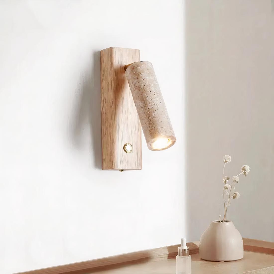 0-aaa7a2.jpeg lampe de chevet bois murale et rotative posé au mur