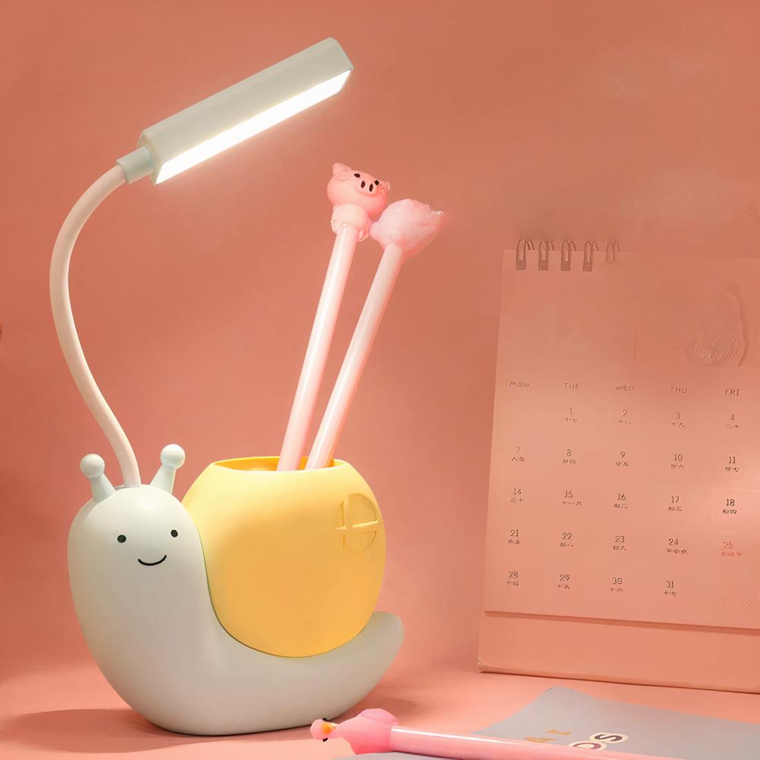 IMG_lampe_de_chevet_enfant_en_forme_d'escargot