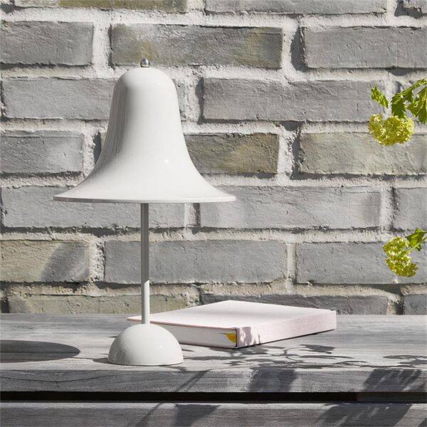 Lampe de chevet vintage en forme de cloche