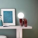 IMG_04_2024_lampe_chevet_design_moderne_tube_boule_lumineuse_7.jpeg