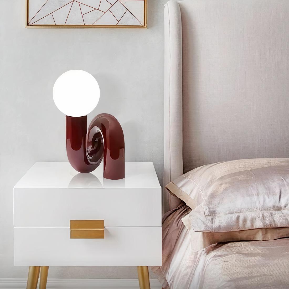IMG_04_2024_lampe_chevet_design_moderne_tube_boule_lumineuse_8.jpeg